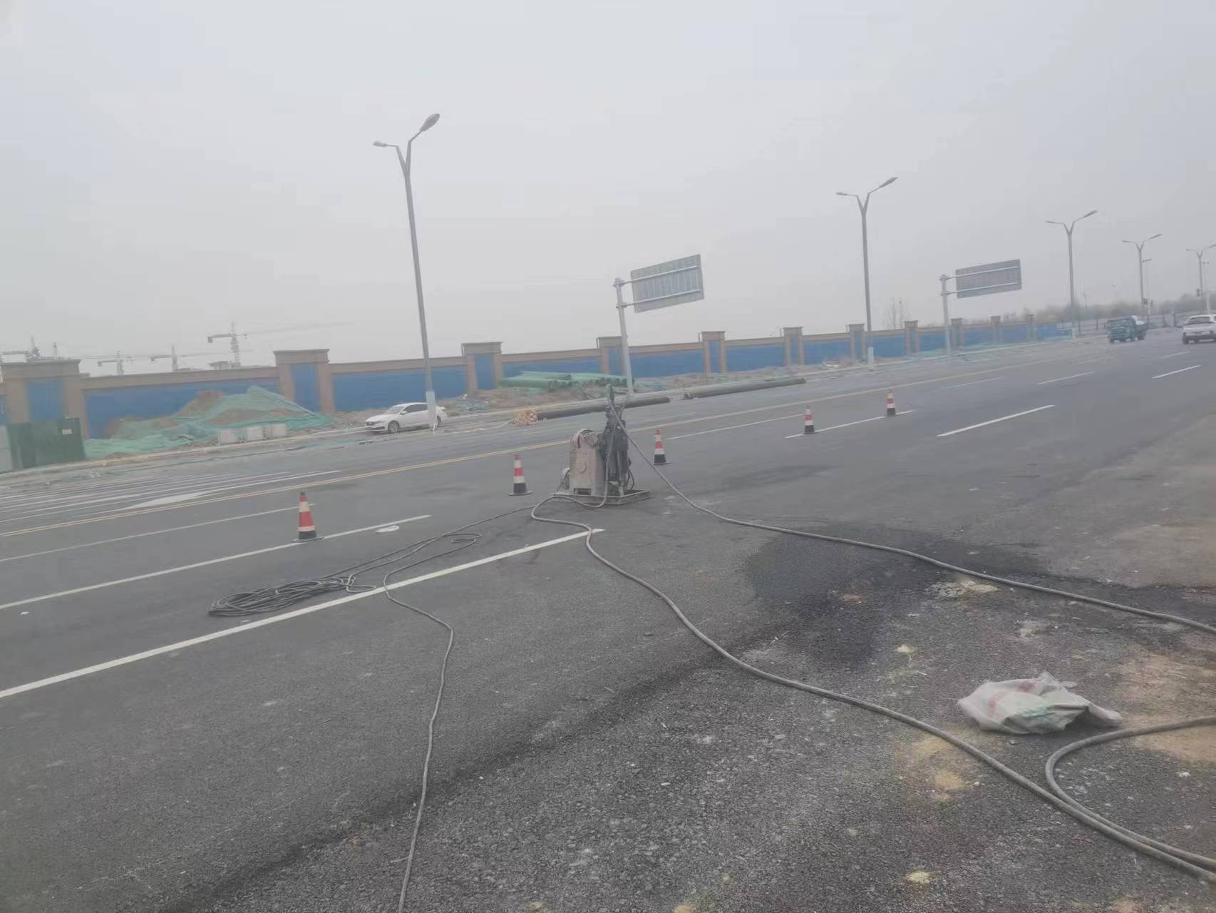 园林办事处马路注浆